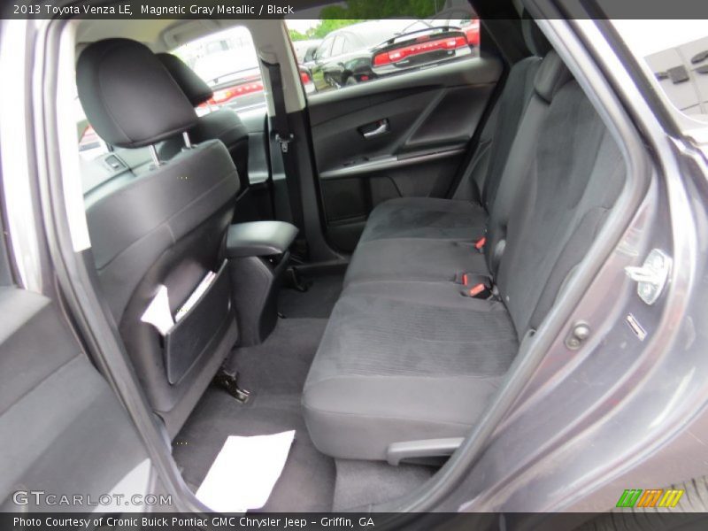 Magnetic Gray Metallic / Black 2013 Toyota Venza LE