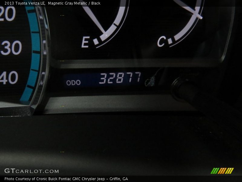 Magnetic Gray Metallic / Black 2013 Toyota Venza LE