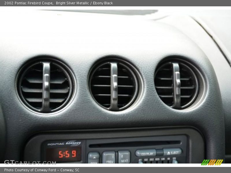 Bright Silver Metallic / Ebony Black 2002 Pontiac Firebird Coupe