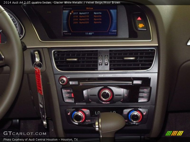 Glacier White Metallic / Velvet Beige/Moor Brown 2014 Audi A4 2.0T quattro Sedan