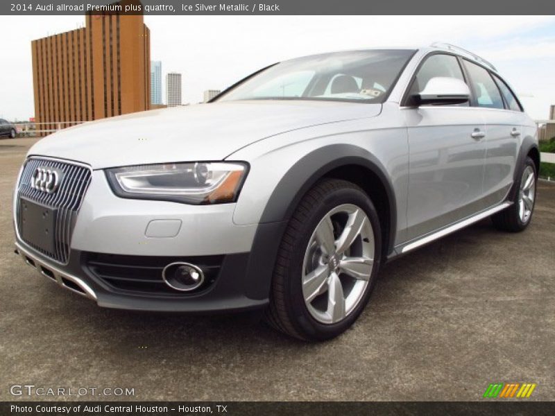 Front 3/4 View of 2014 allroad Premium plus quattro