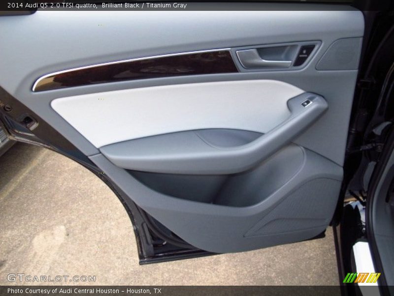 Brilliant Black / Titanium Gray 2014 Audi Q5 2.0 TFSI quattro