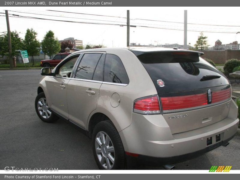 Dune Pearl Metallic / Medium Camel 2007 Lincoln MKX AWD