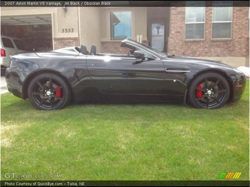 Jet Black / Obsidian Black 2007 Aston Martin V8 Vantage