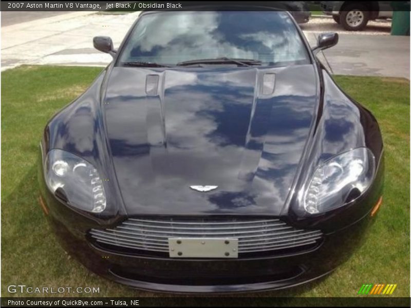 Jet Black / Obsidian Black 2007 Aston Martin V8 Vantage