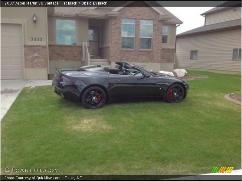 Jet Black / Obsidian Black 2007 Aston Martin V8 Vantage