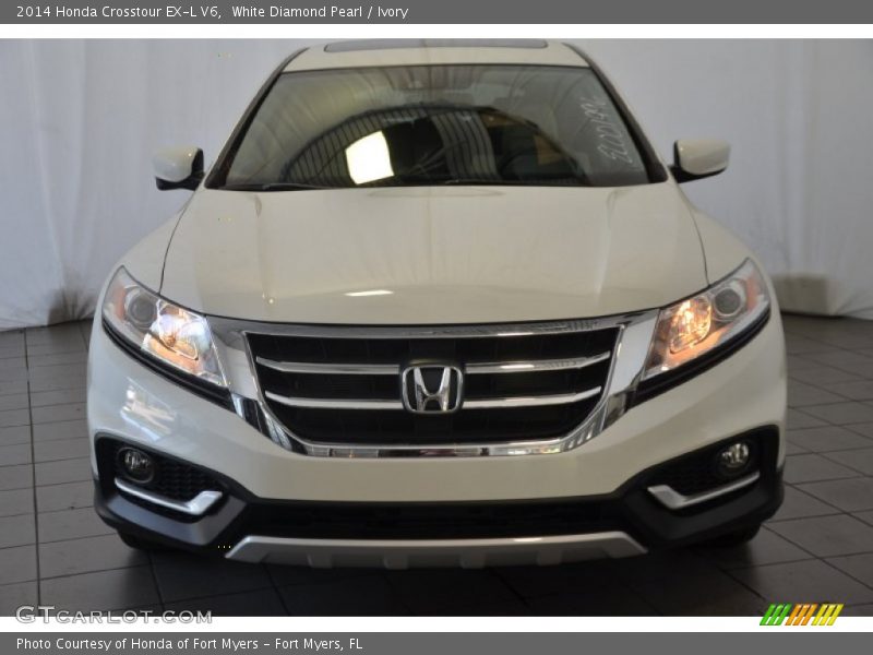 White Diamond Pearl / Ivory 2014 Honda Crosstour EX-L V6
