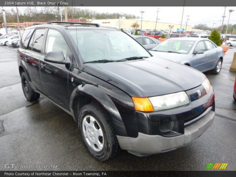 Black Onyx / Gray 2004 Saturn VUE