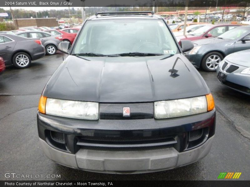 Black Onyx / Gray 2004 Saturn VUE