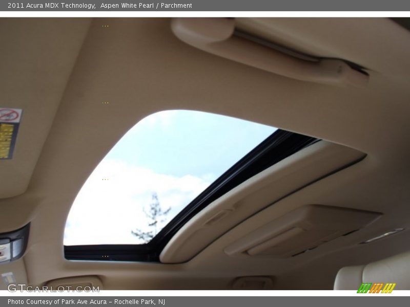 Aspen White Pearl / Parchment 2011 Acura MDX Technology
