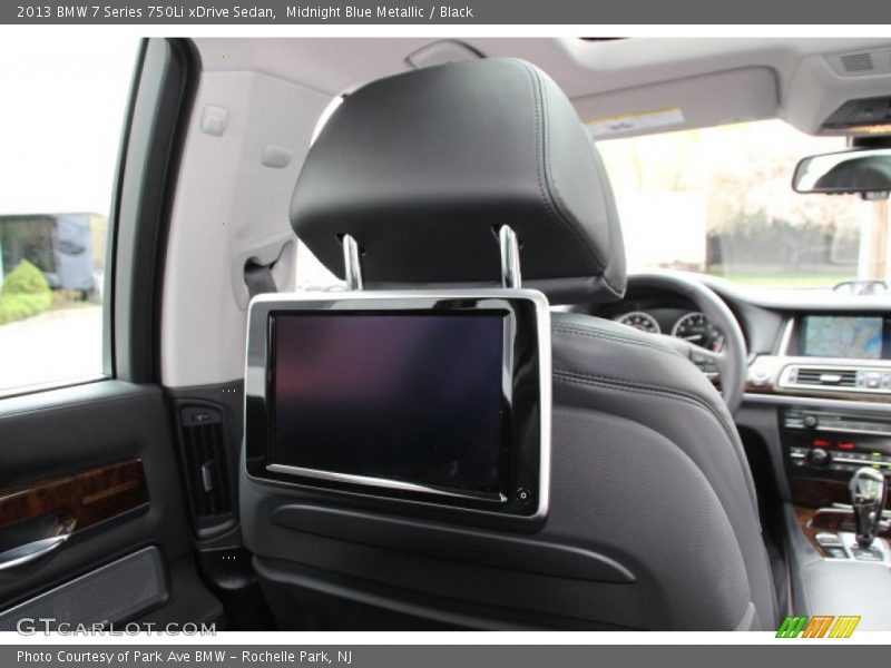 Entertainment System of 2013 7 Series 750Li xDrive Sedan