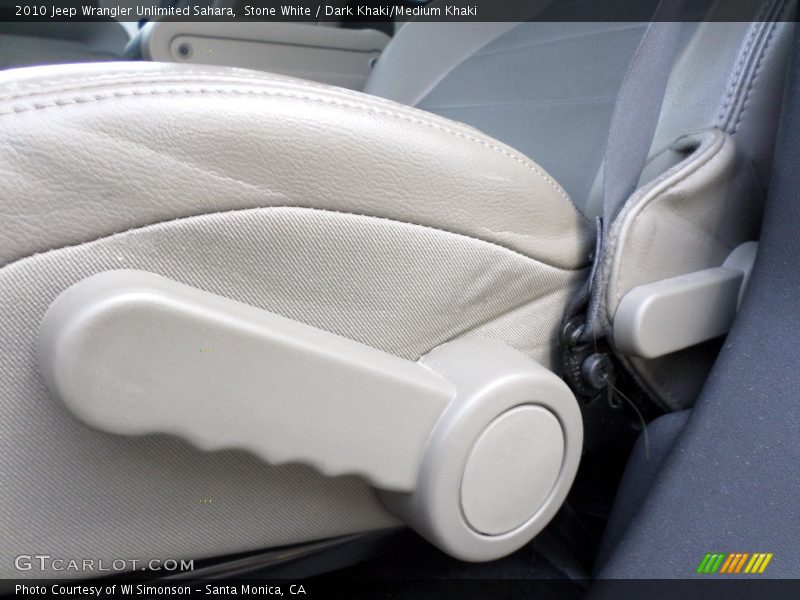 Stone White / Dark Khaki/Medium Khaki 2010 Jeep Wrangler Unlimited Sahara