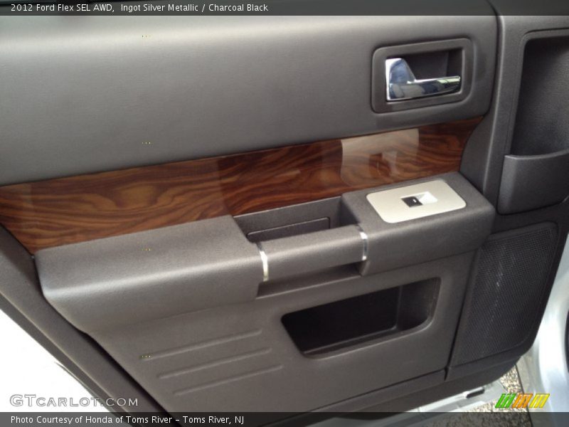 Ingot Silver Metallic / Charcoal Black 2012 Ford Flex SEL AWD