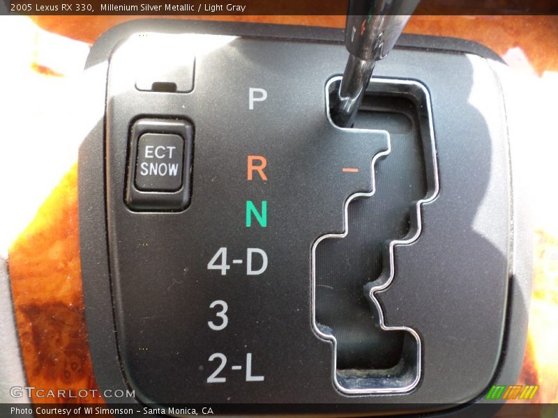 Millenium Silver Metallic / Light Gray 2005 Lexus RX 330