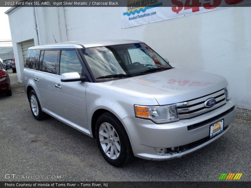 Ingot Silver Metallic / Charcoal Black 2012 Ford Flex SEL AWD