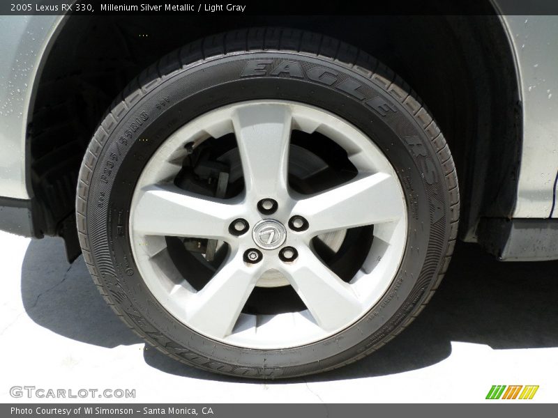 Millenium Silver Metallic / Light Gray 2005 Lexus RX 330