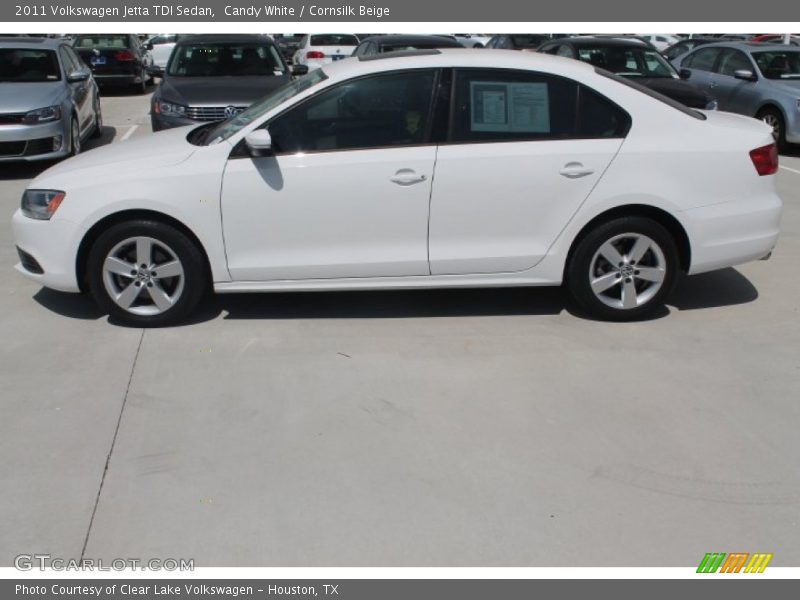 Candy White / Cornsilk Beige 2011 Volkswagen Jetta TDI Sedan