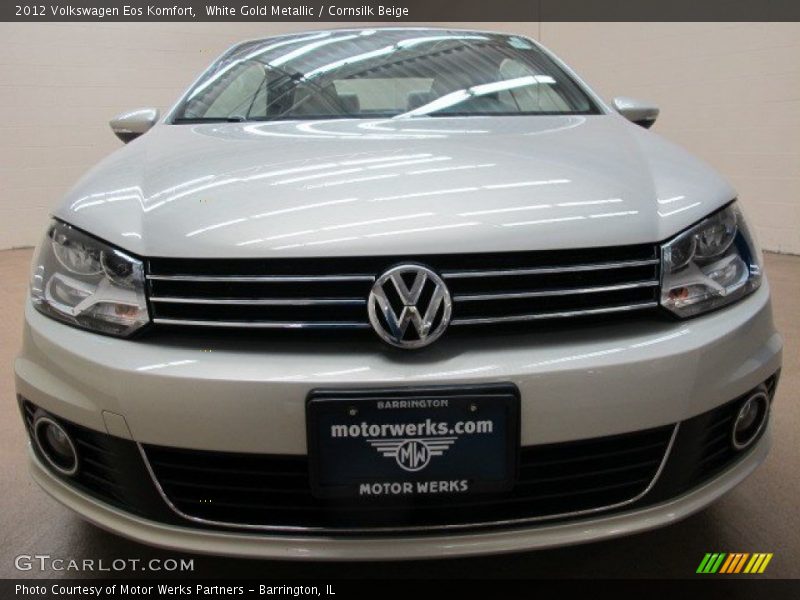 White Gold Metallic / Cornsilk Beige 2012 Volkswagen Eos Komfort