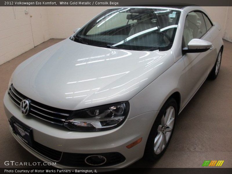 White Gold Metallic / Cornsilk Beige 2012 Volkswagen Eos Komfort