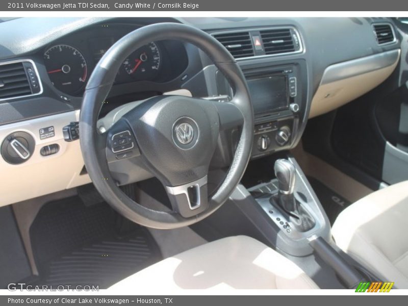 Candy White / Cornsilk Beige 2011 Volkswagen Jetta TDI Sedan