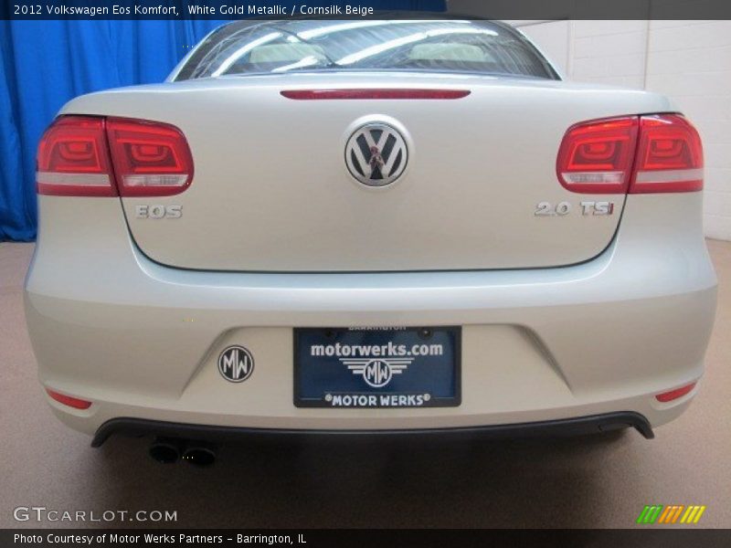 White Gold Metallic / Cornsilk Beige 2012 Volkswagen Eos Komfort