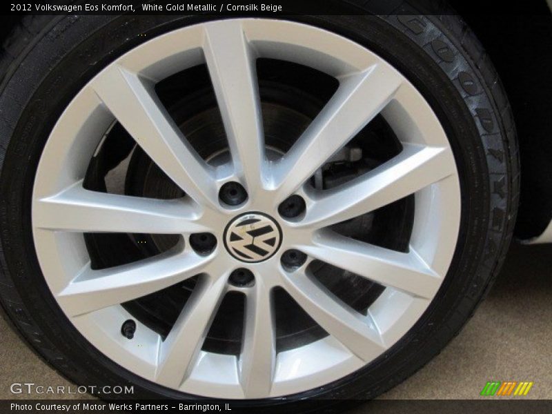 White Gold Metallic / Cornsilk Beige 2012 Volkswagen Eos Komfort