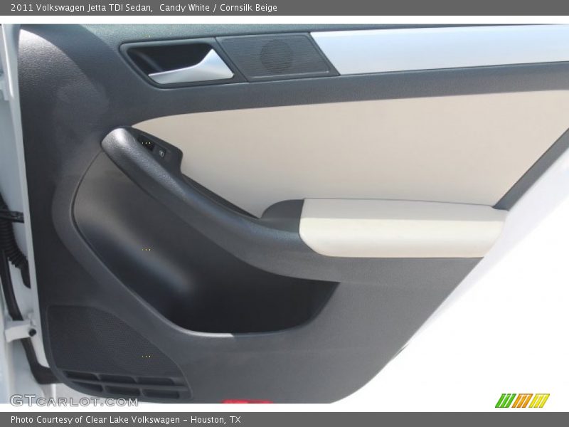 Candy White / Cornsilk Beige 2011 Volkswagen Jetta TDI Sedan