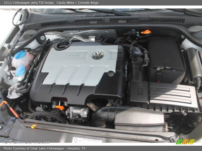 Candy White / Cornsilk Beige 2011 Volkswagen Jetta TDI Sedan