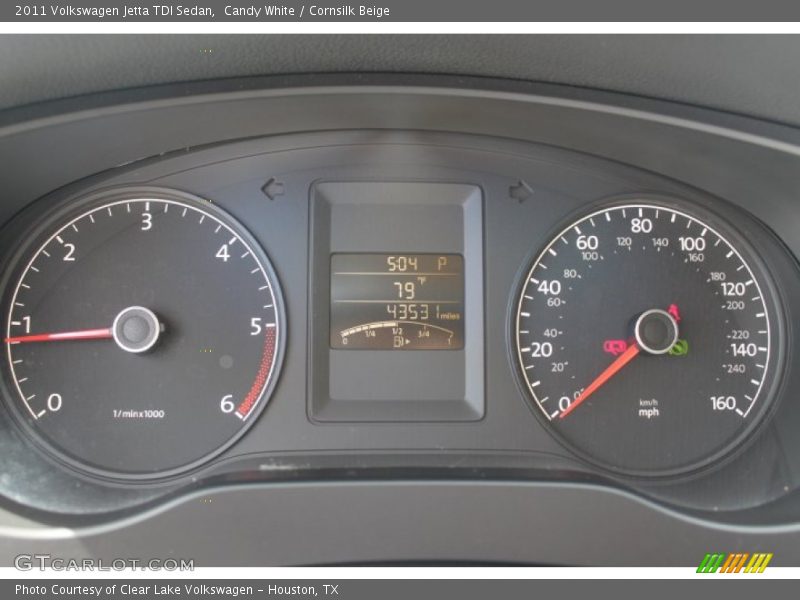 Candy White / Cornsilk Beige 2011 Volkswagen Jetta TDI Sedan