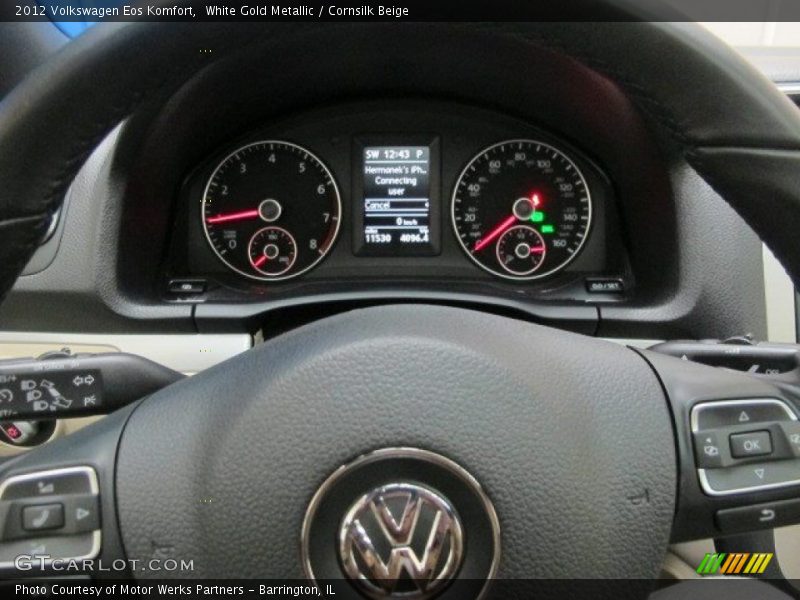 White Gold Metallic / Cornsilk Beige 2012 Volkswagen Eos Komfort