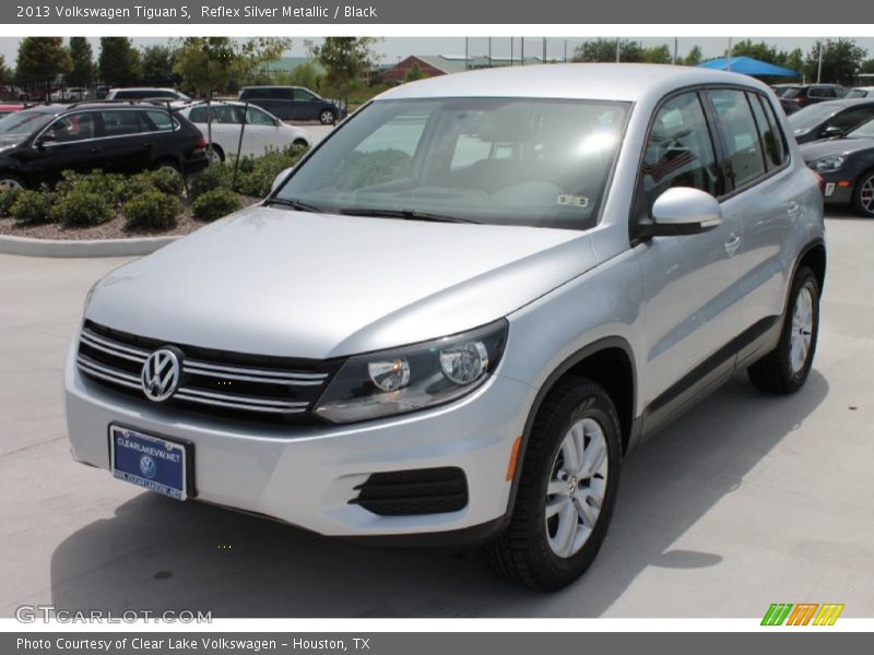 Reflex Silver Metallic / Black 2013 Volkswagen Tiguan S