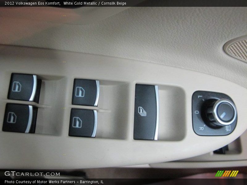 White Gold Metallic / Cornsilk Beige 2012 Volkswagen Eos Komfort
