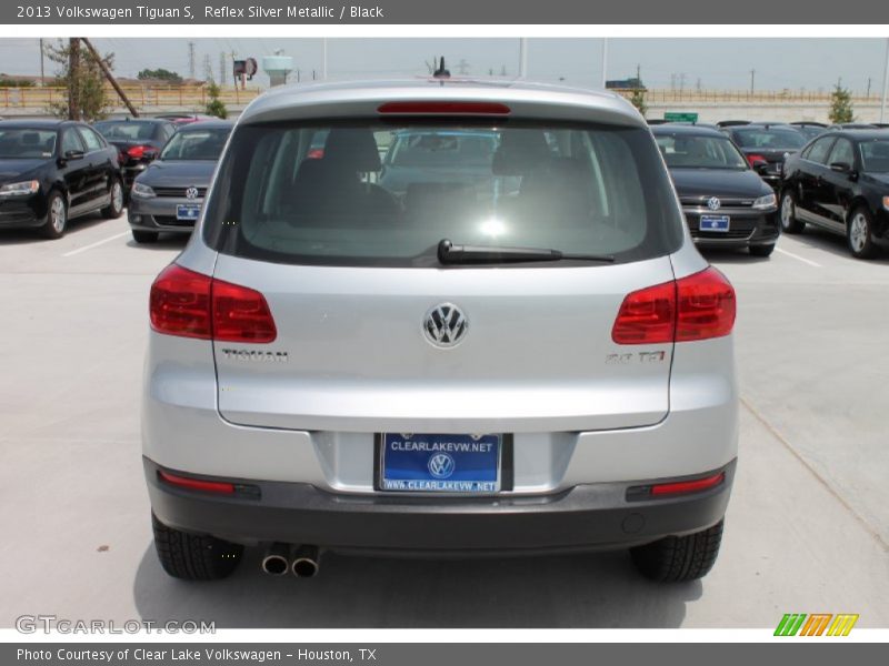 Reflex Silver Metallic / Black 2013 Volkswagen Tiguan S