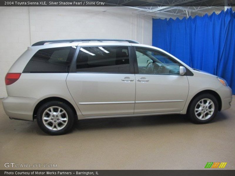 Silver Shadow Pearl / Stone Gray 2004 Toyota Sienna XLE