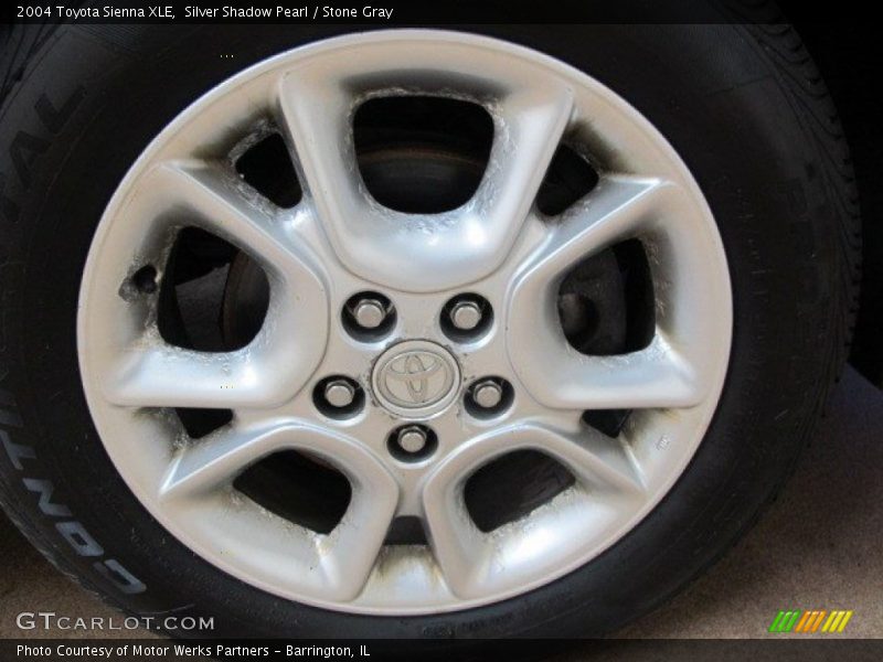 Silver Shadow Pearl / Stone Gray 2004 Toyota Sienna XLE