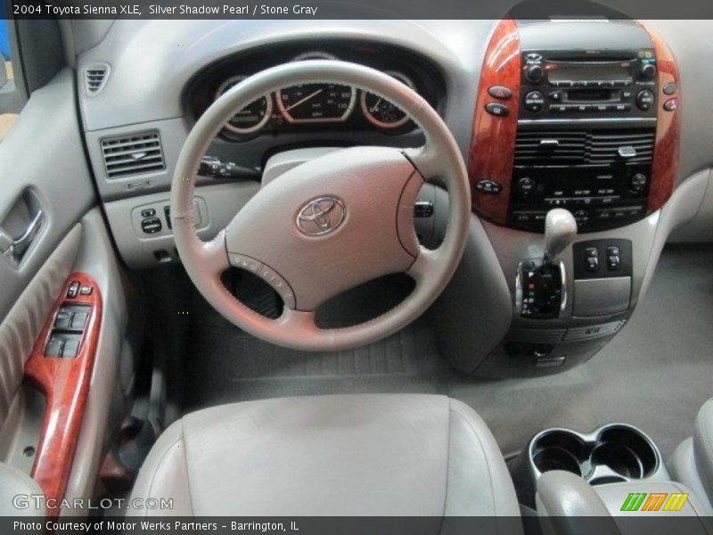 Silver Shadow Pearl / Stone Gray 2004 Toyota Sienna XLE