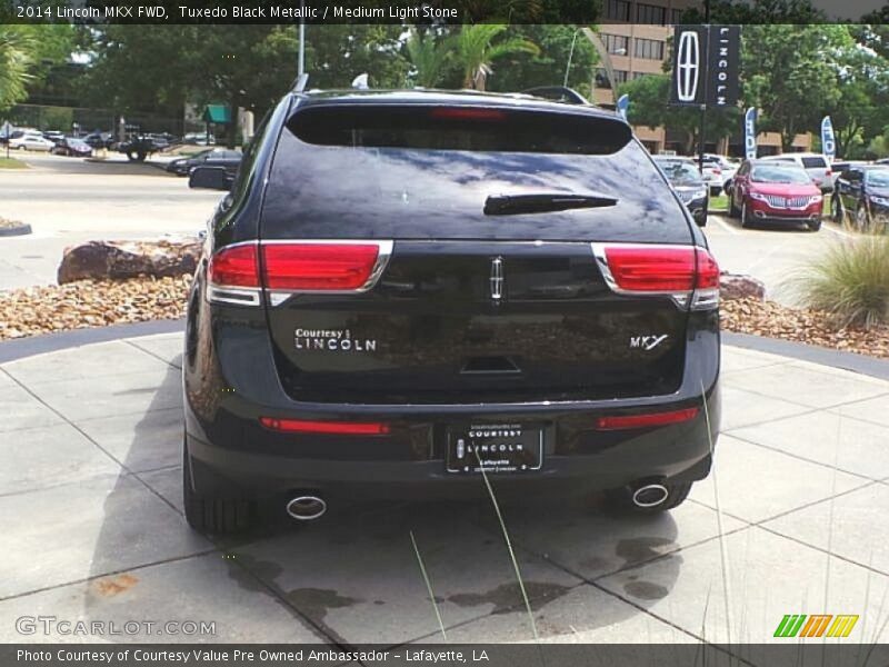 Tuxedo Black Metallic / Medium Light Stone 2014 Lincoln MKX FWD