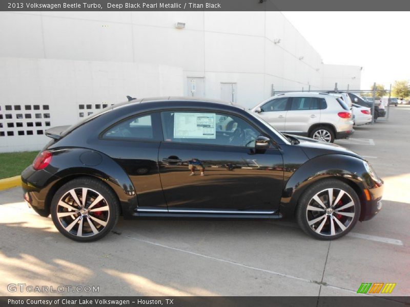 Deep Black Pearl Metallic / Titan Black 2013 Volkswagen Beetle Turbo