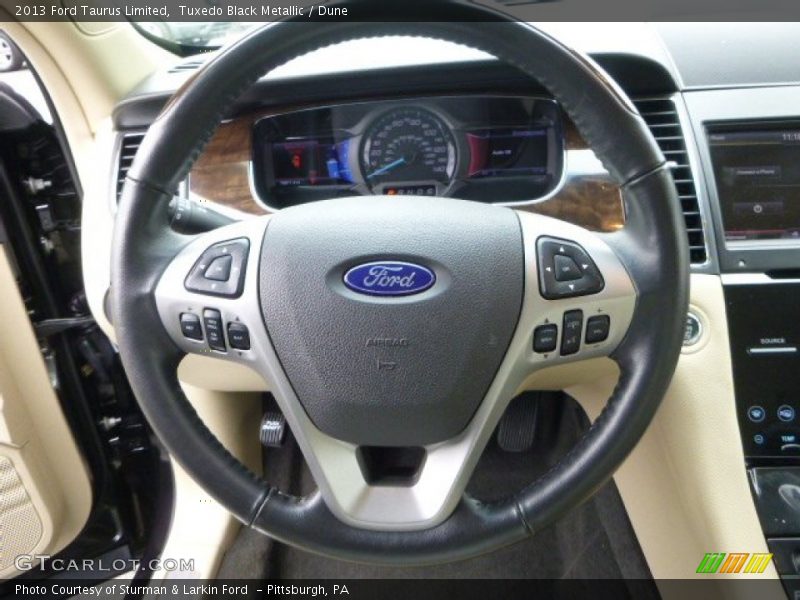 Tuxedo Black Metallic / Dune 2013 Ford Taurus Limited