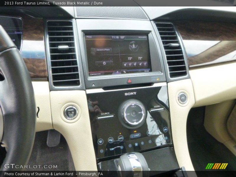 Tuxedo Black Metallic / Dune 2013 Ford Taurus Limited