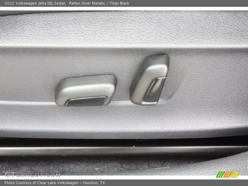 Reflex Silver Metallic / Titan Black 2013 Volkswagen Jetta SEL Sedan