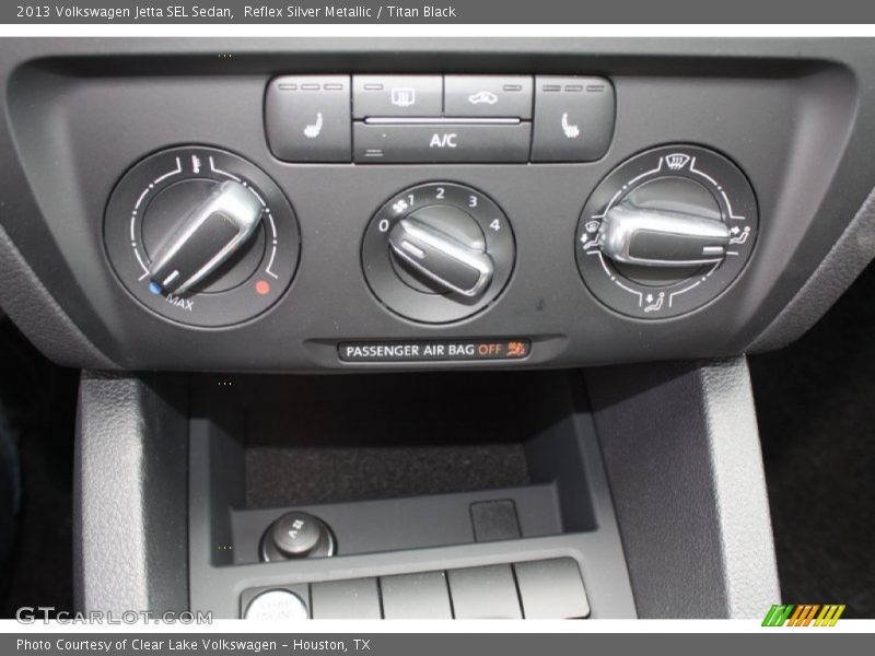 Reflex Silver Metallic / Titan Black 2013 Volkswagen Jetta SEL Sedan