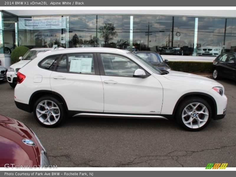 Alpine White / Black 2014 BMW X1 xDrive28i