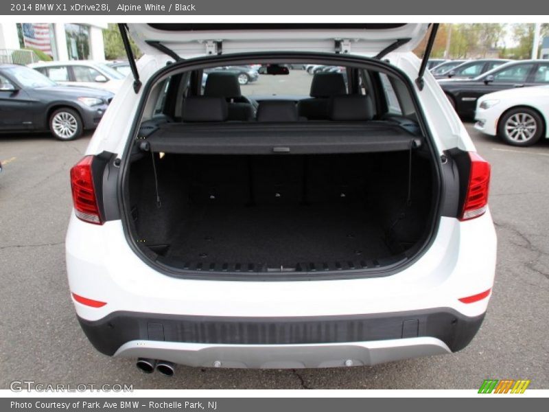 Alpine White / Black 2014 BMW X1 xDrive28i