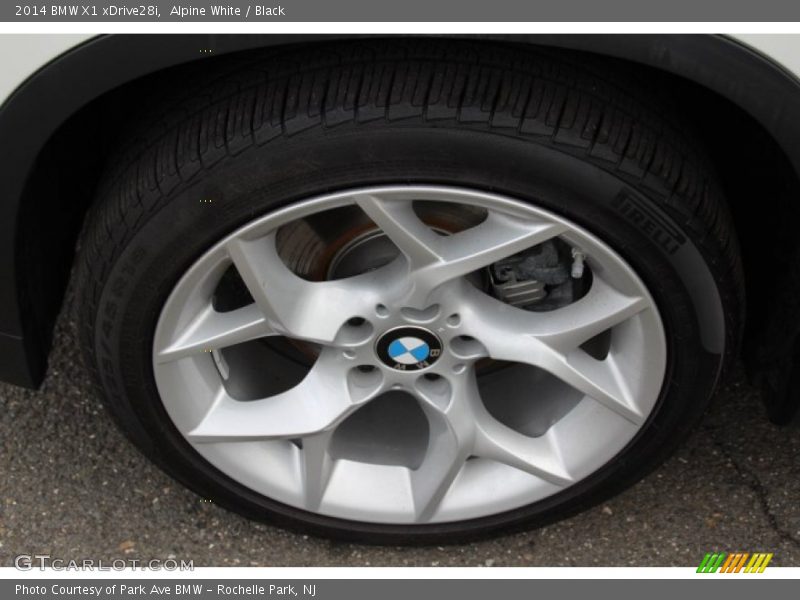 Alpine White / Black 2014 BMW X1 xDrive28i