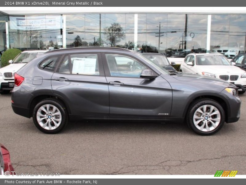 Mineral Grey Metallic / Black 2014 BMW X1 xDrive28i