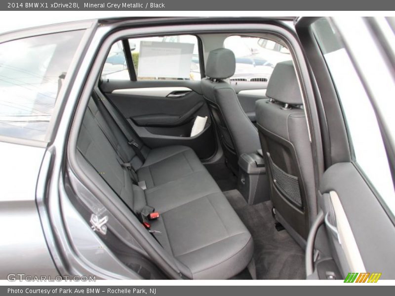 Mineral Grey Metallic / Black 2014 BMW X1 xDrive28i