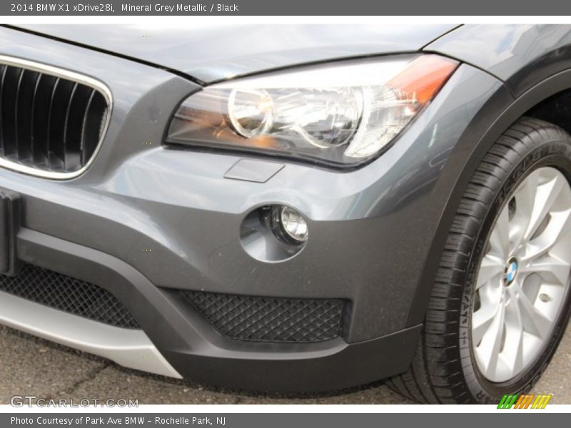 Mineral Grey Metallic / Black 2014 BMW X1 xDrive28i