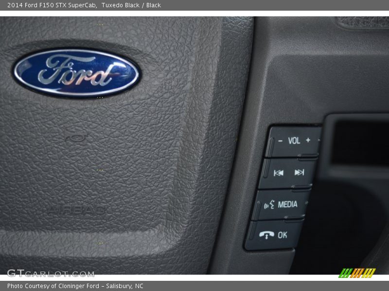 Tuxedo Black / Black 2014 Ford F150 STX SuperCab