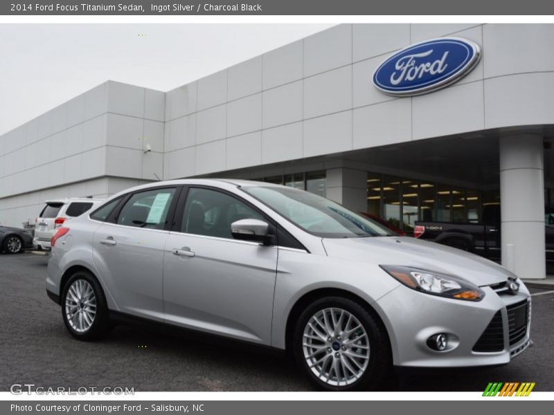 Ingot Silver / Charcoal Black 2014 Ford Focus Titanium Sedan